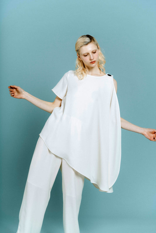 ASYMMETRY DRAPE TOPS/WHITE