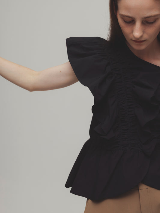 GATHER ONE SHOULDER TOPS/BLACK