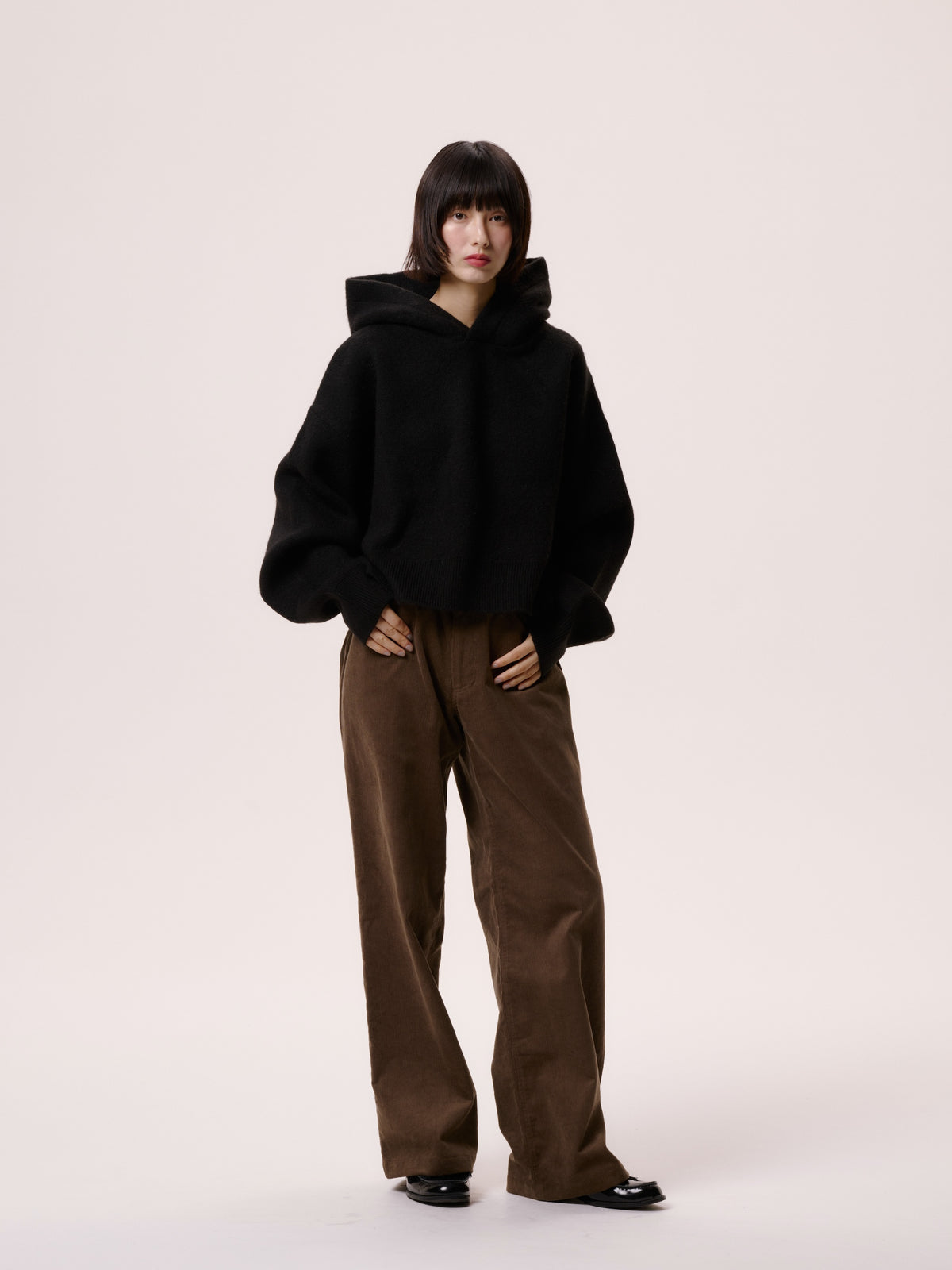 SHORT KNIT HOODIE/BLK