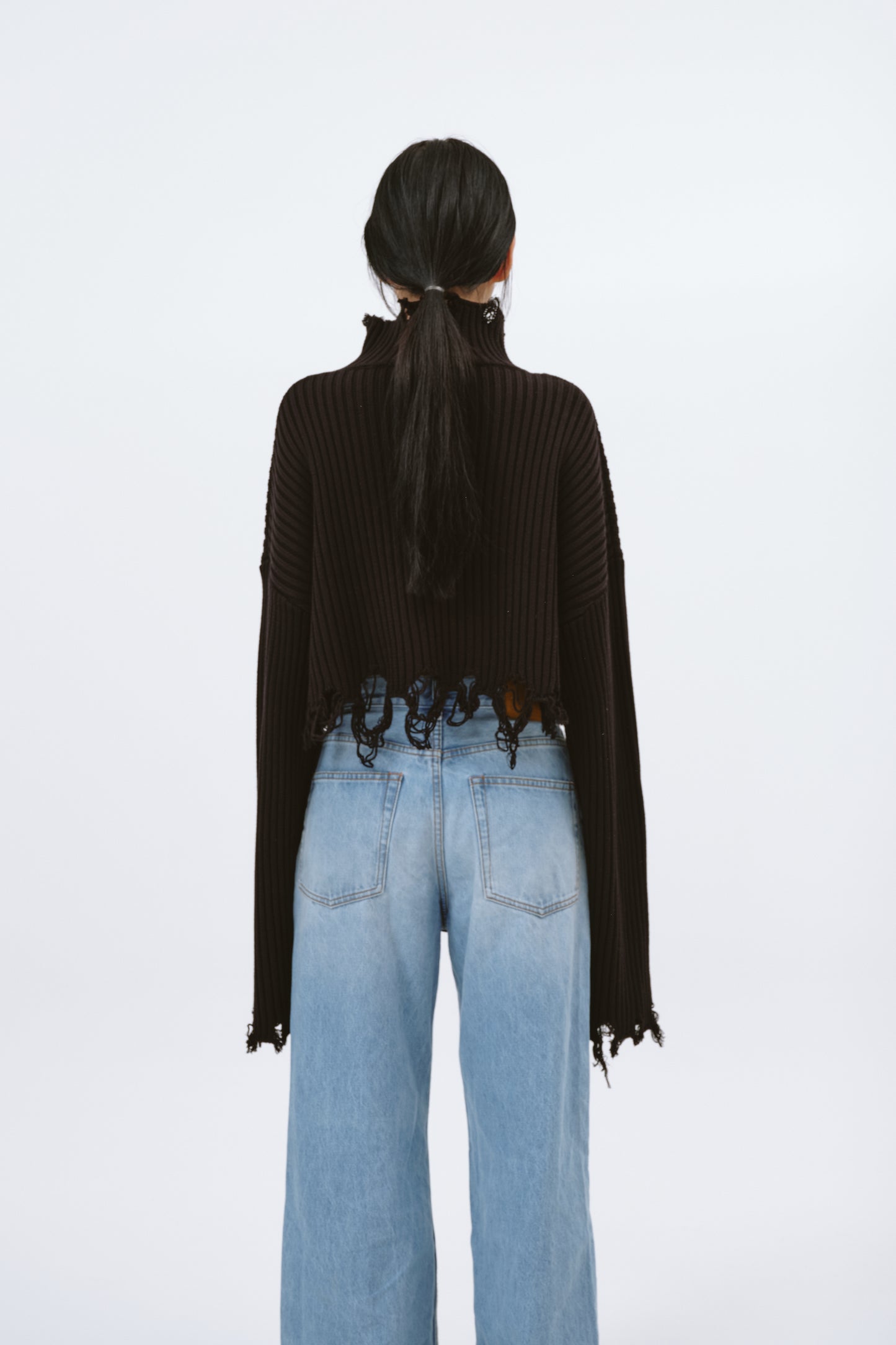 DAMAGE HIGH NECK KNIT/BLACK