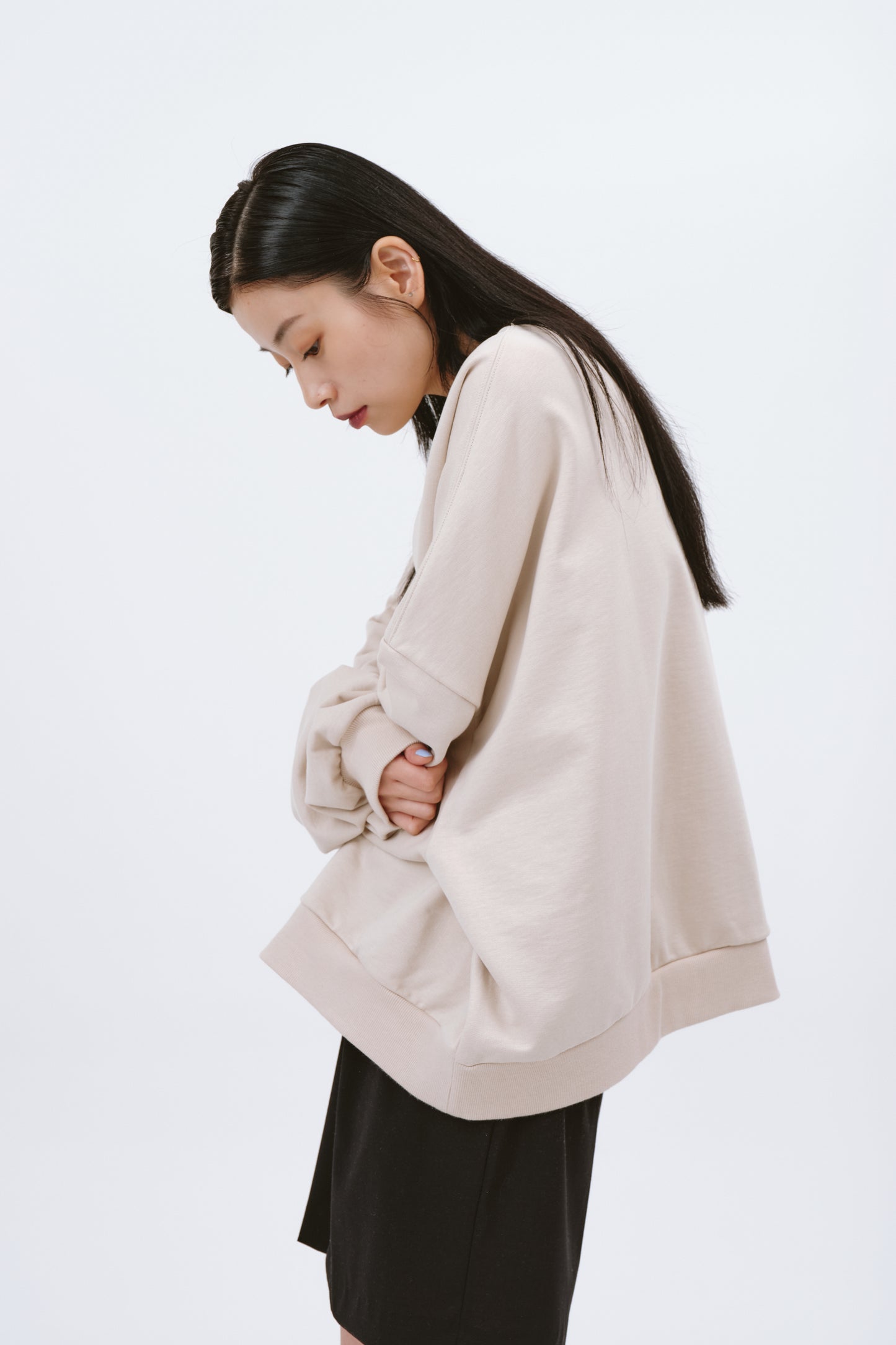 OVER SIZE SWEAT/BEIGE