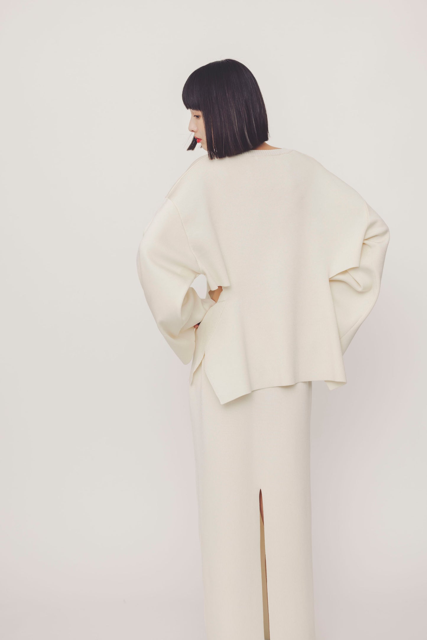 SIDE SLIT KNIT/WHITE