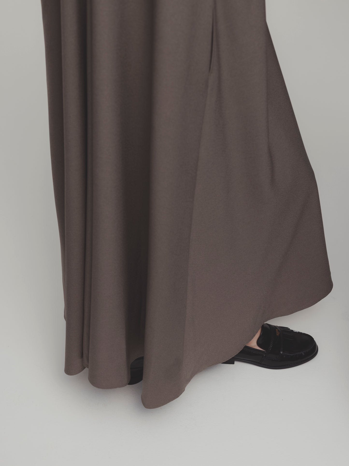【PRE ORDER】VOLUME SLEEVE DRESS/BEIGE