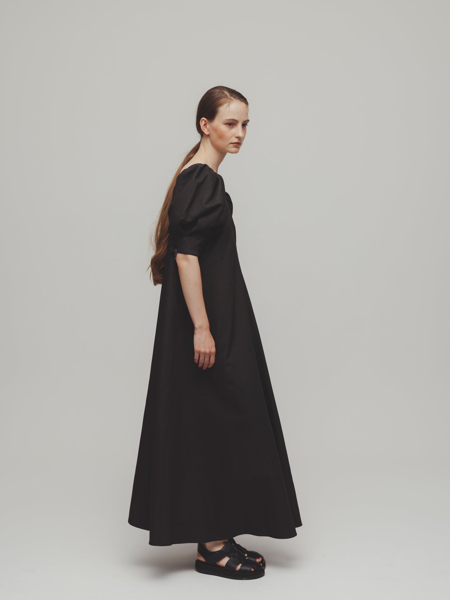 【PRE ORDER】 VOLUME SLEEVE DRESS/GRAY