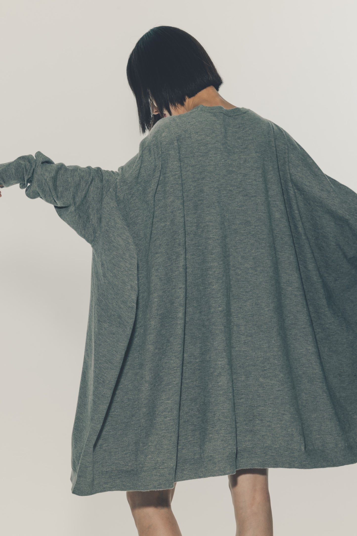 KNIT PONCHO DRESS/GRAY