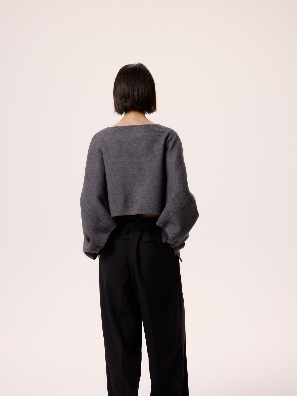WIDE TUCK PANTS/BLK