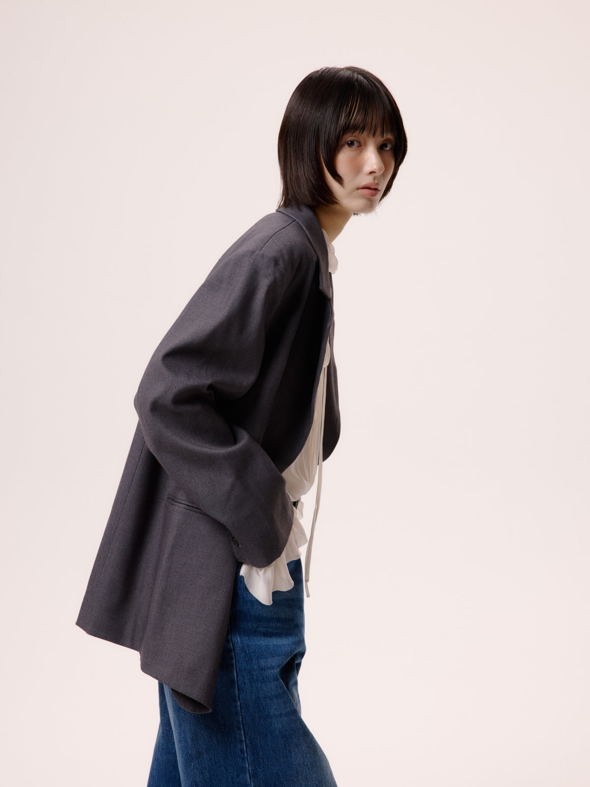 FRILL SLEEVE JACKET/GRAY