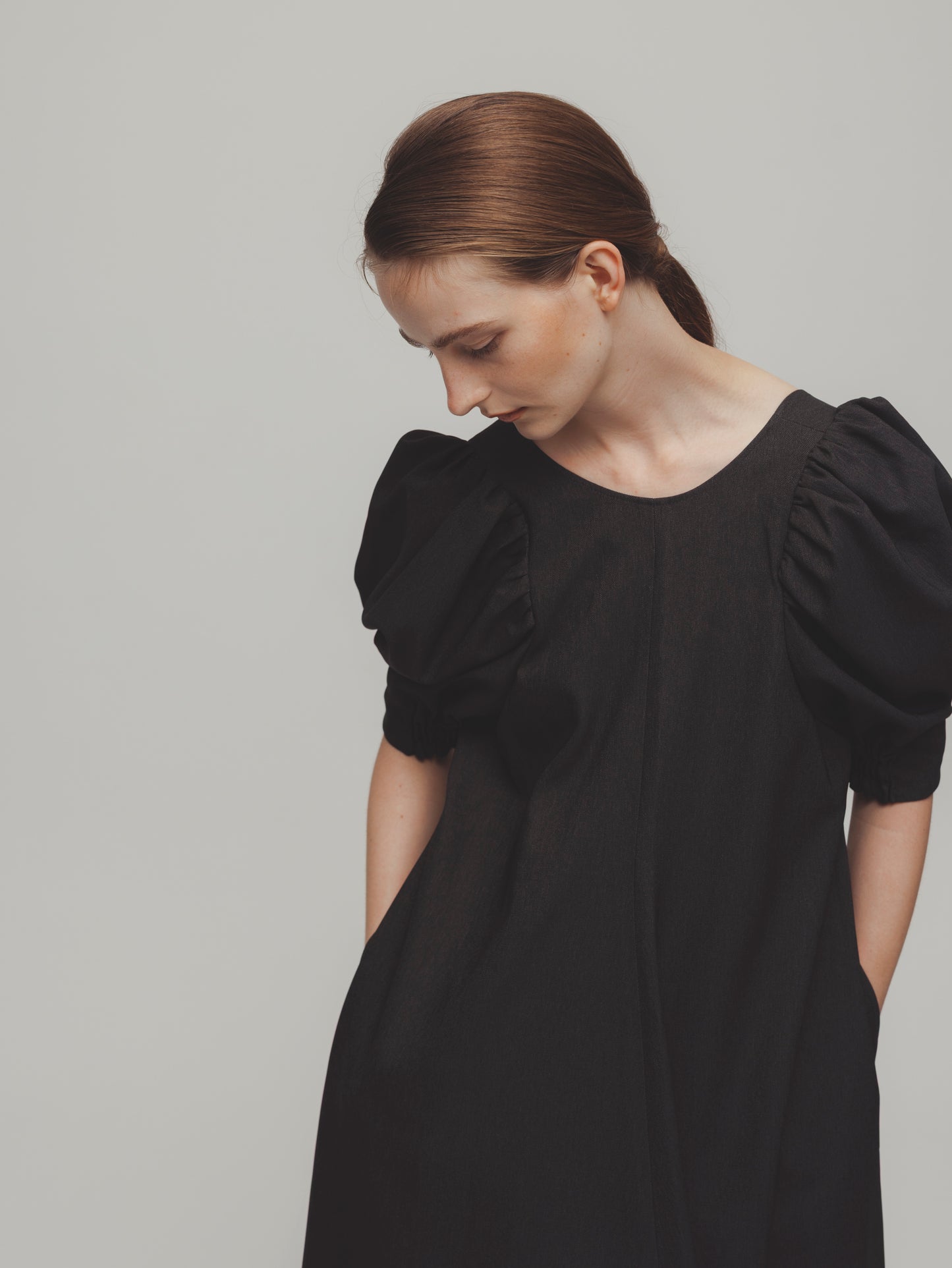 【PRE ORDER】 VOLUME SLEEVE DRESS/GRAY