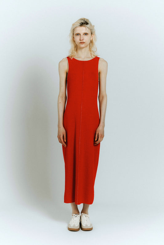 BACK OPEN DRESS/RED