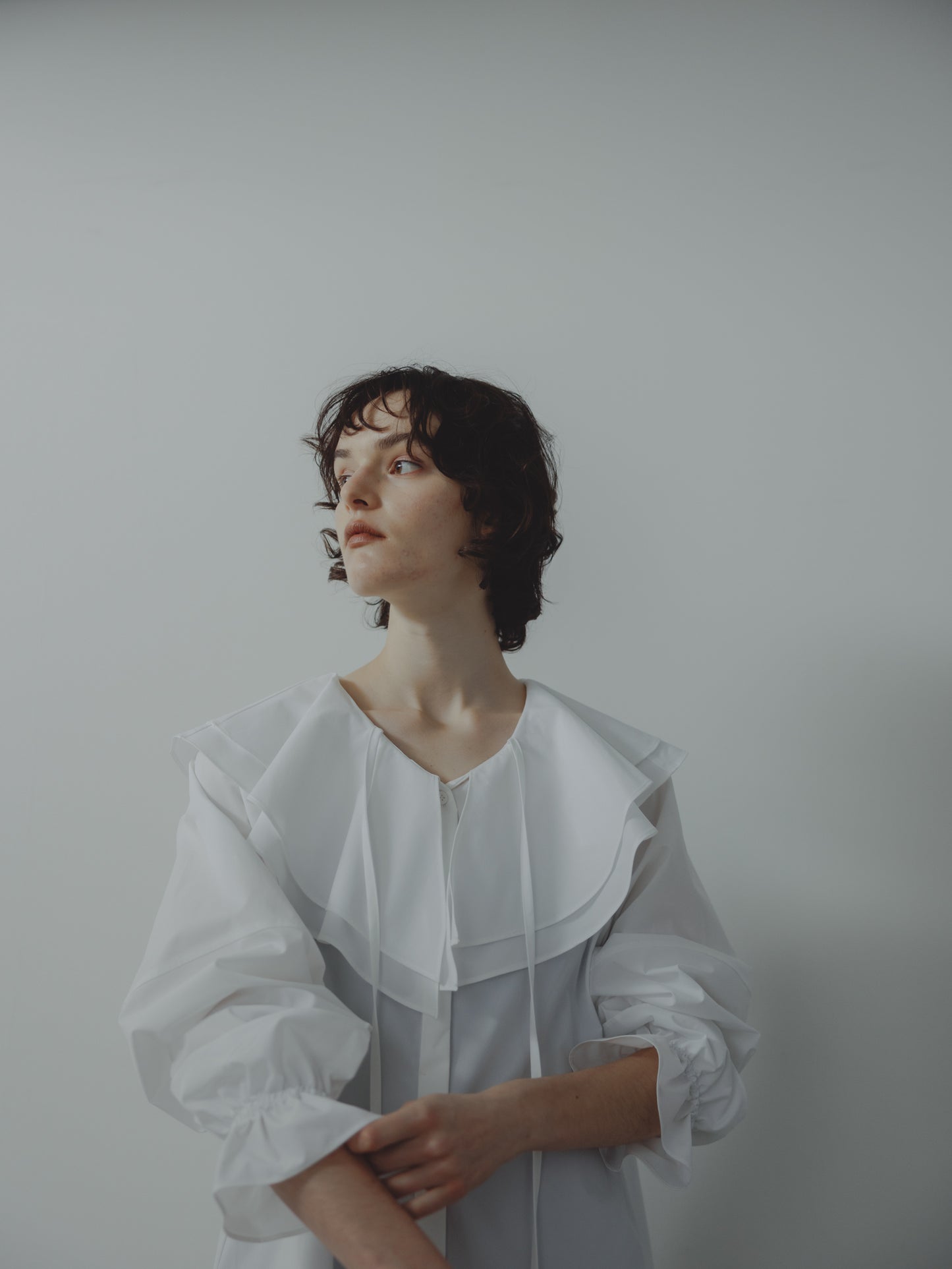 BIG COLLAR FRILL BLOUSE/WHITE