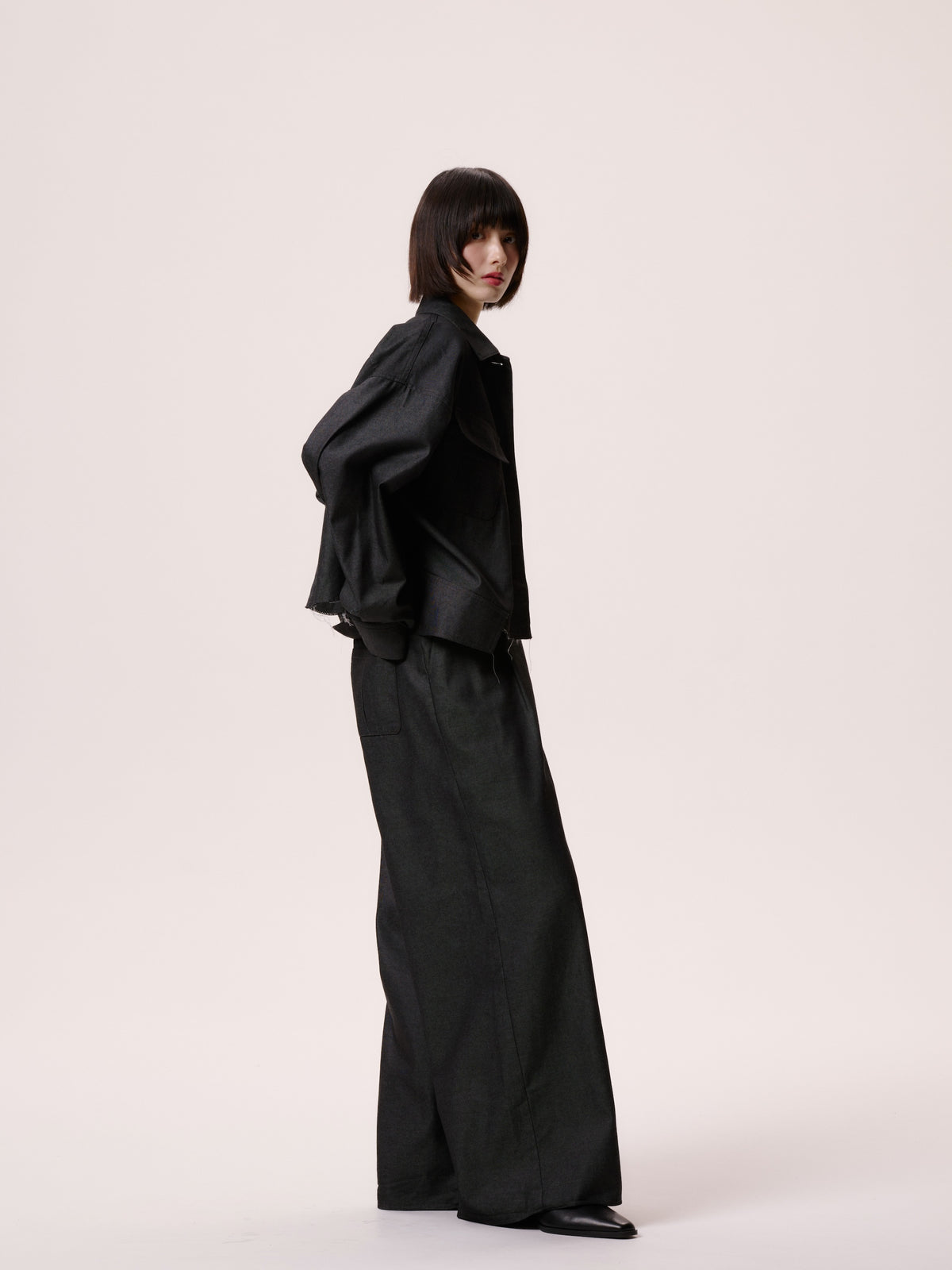 UTILITY WIDE CARGO PANTS/BLACK