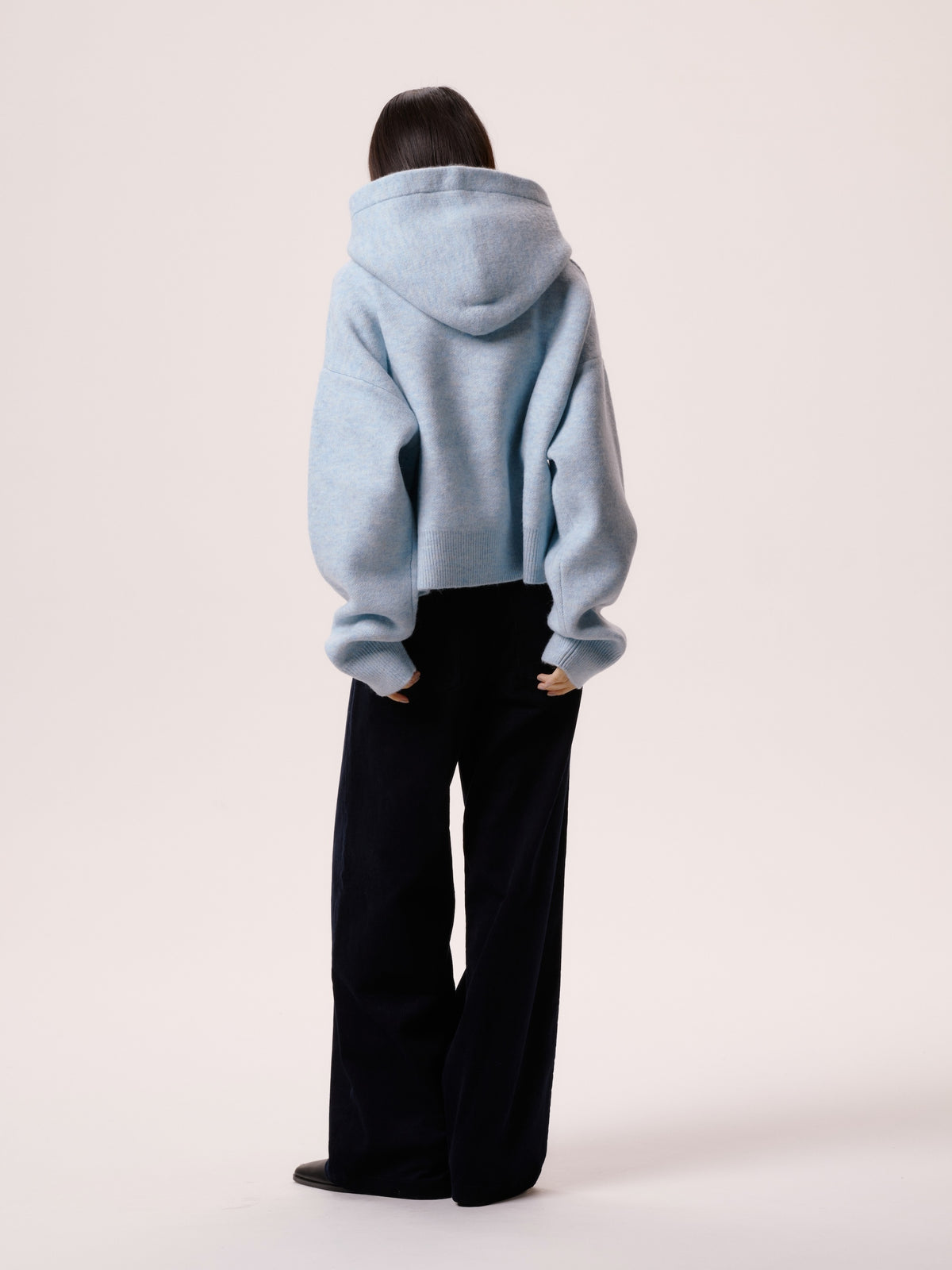 SHORT KNIT HOODIE/BLUE