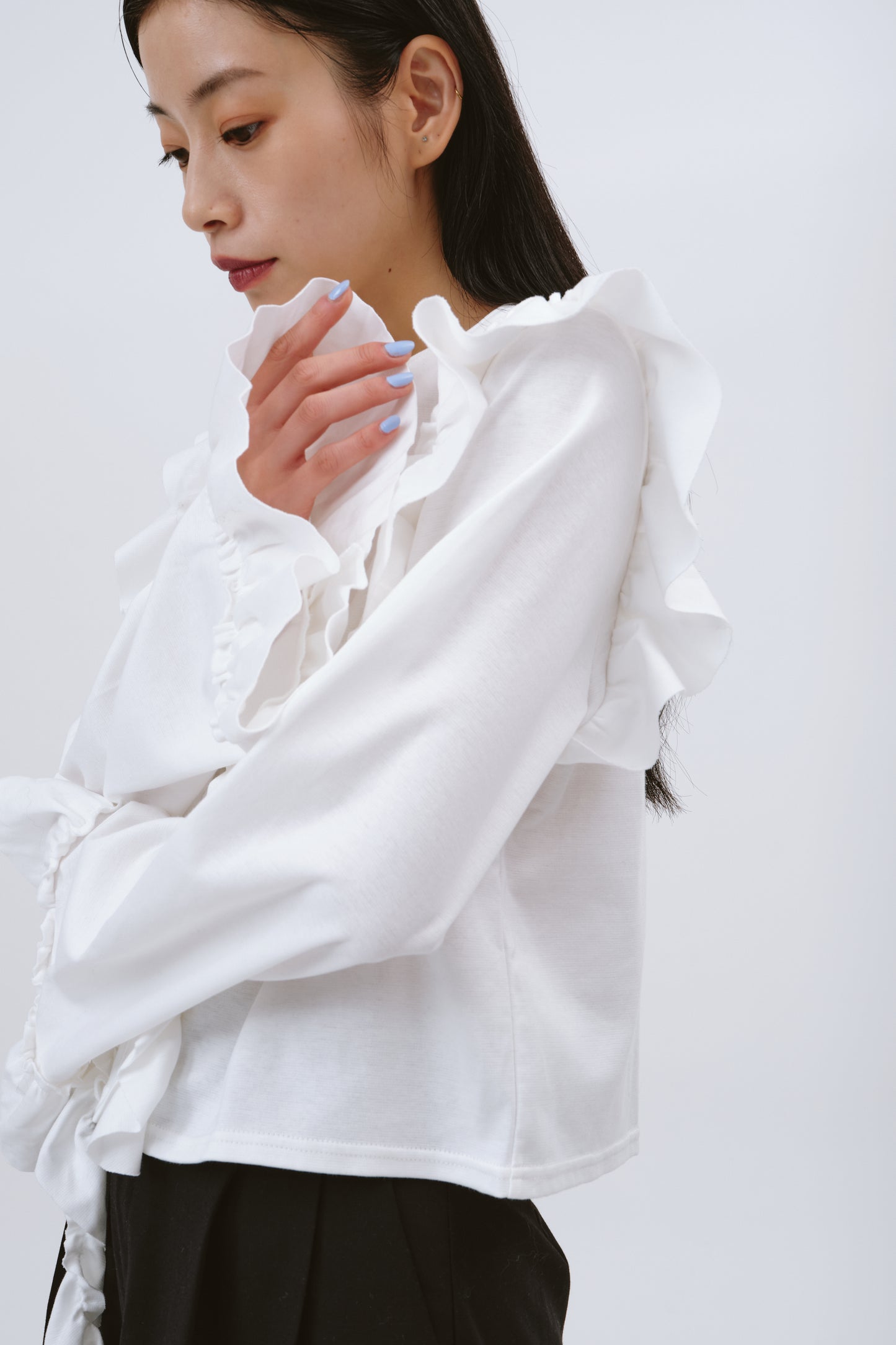 FRILL TOPS/WHITE