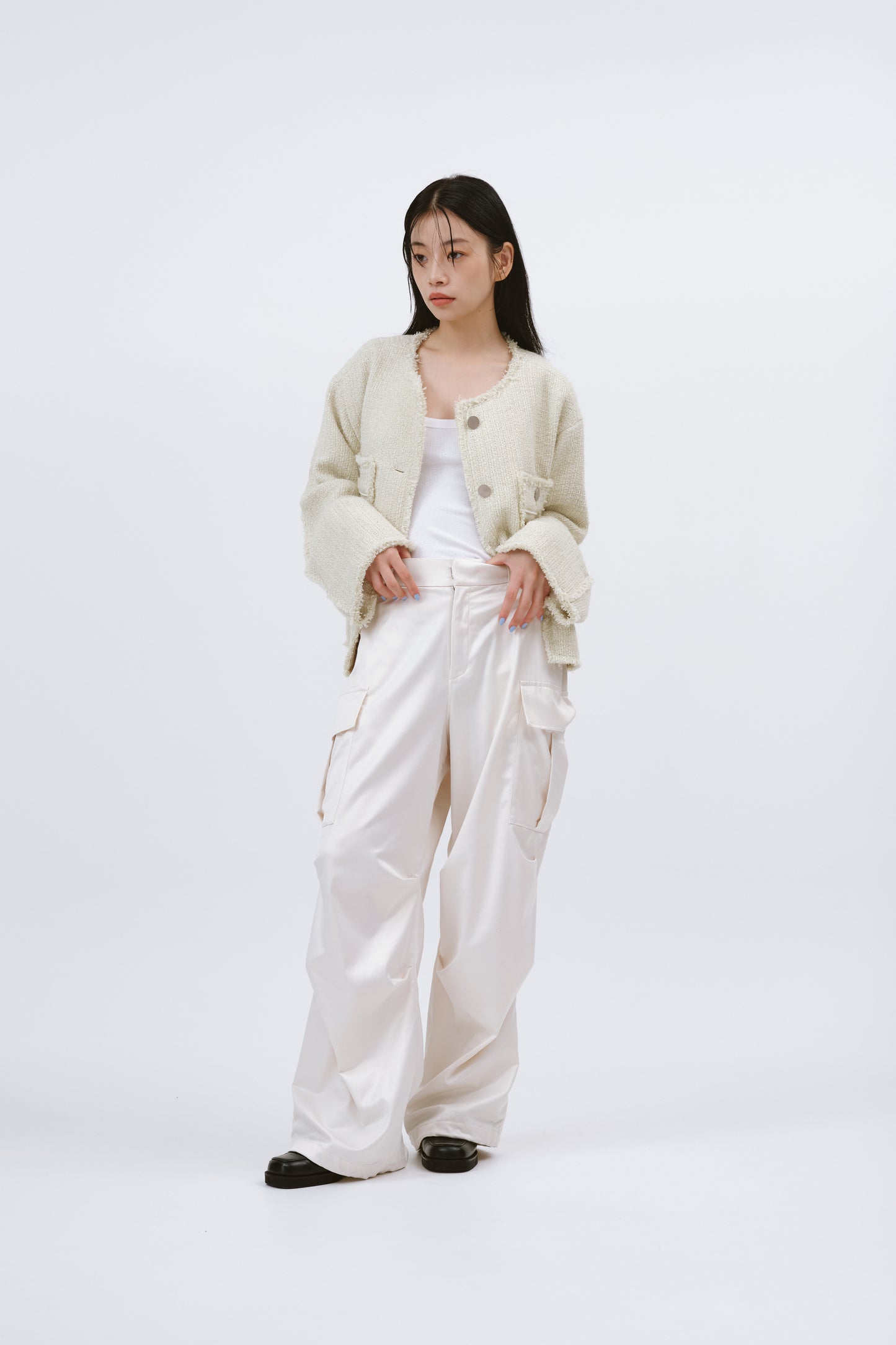 SATIN CARGO PANTS/WHITE