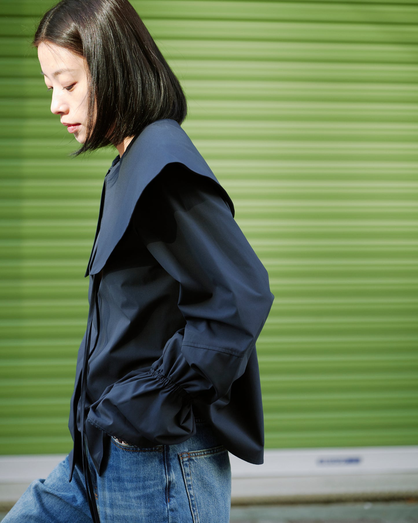 LAYERED COLLAR BLOUSE/NAVY