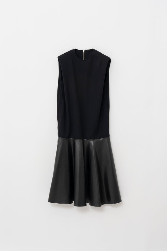 LEATHER DOCKING DRESS/BLACK