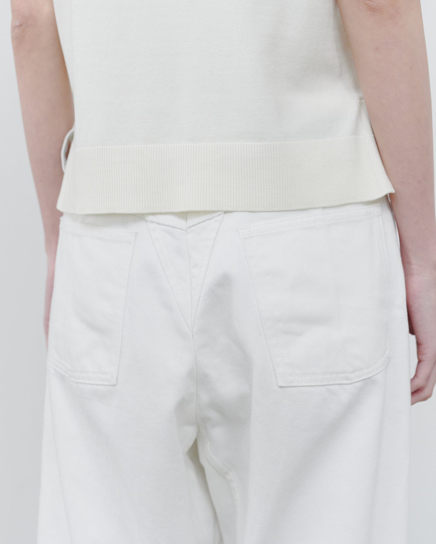 HIGH RISE LOSE DENIM/WHITE