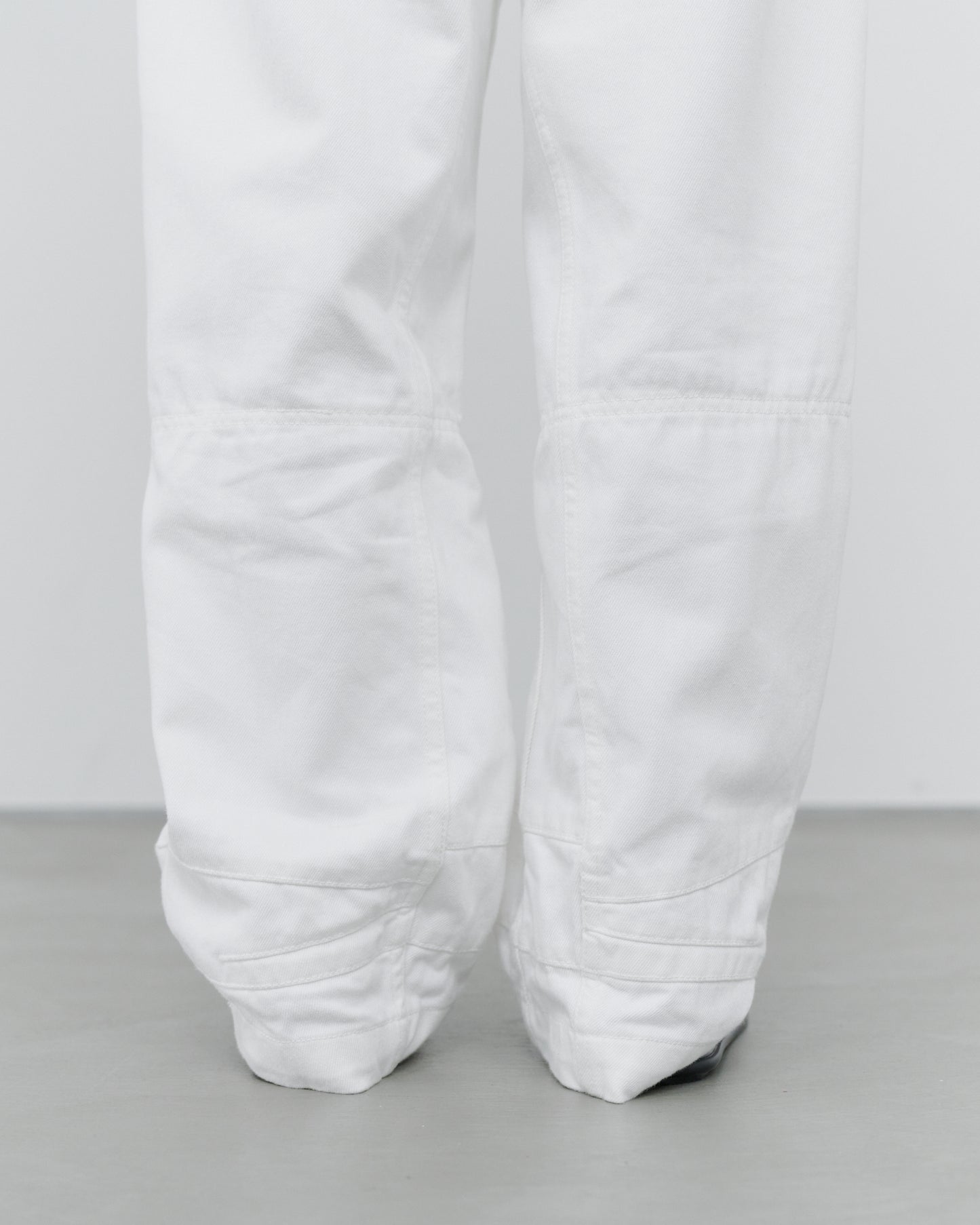 HIGH RISE LOSE DENIM/WHITE