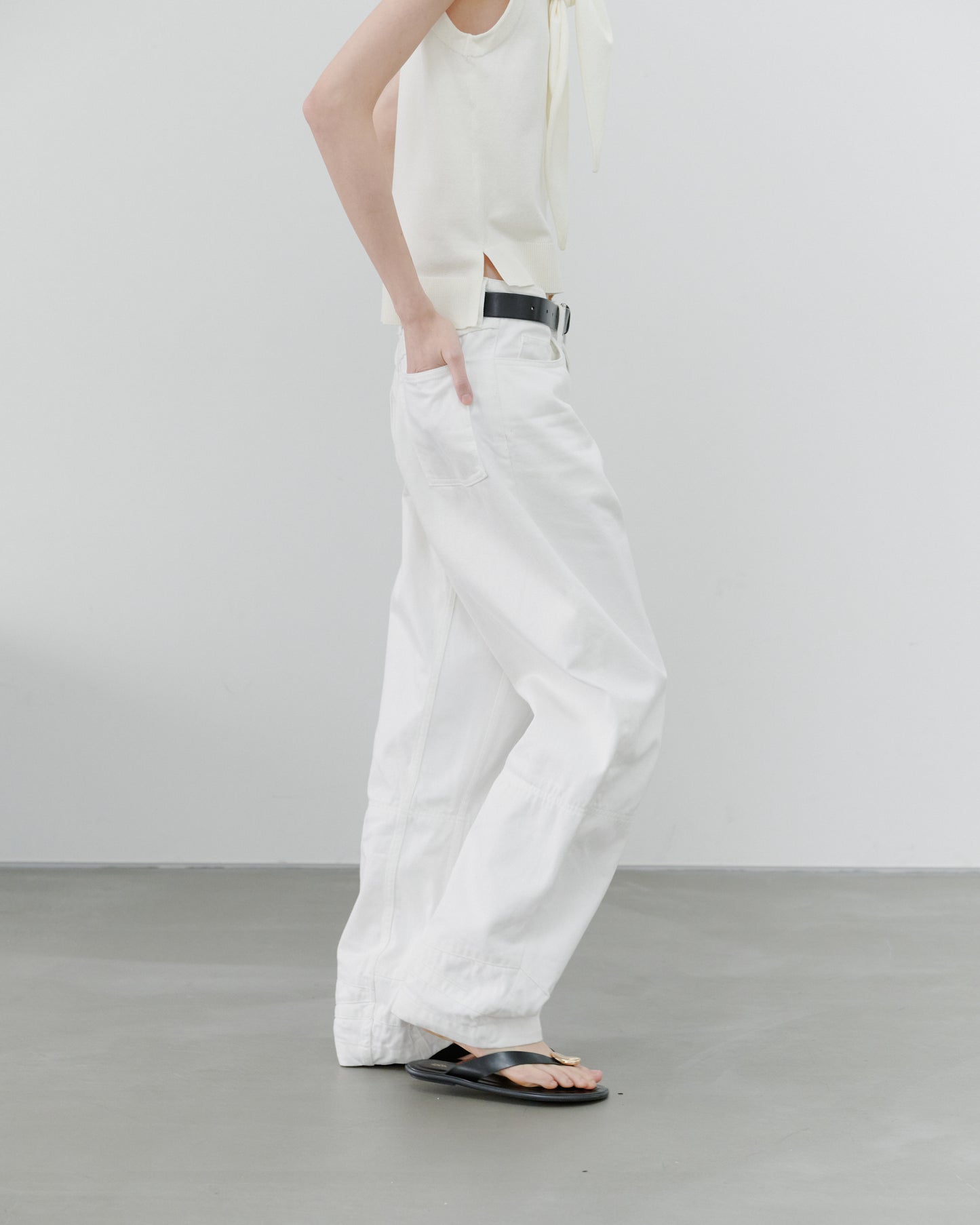 HIGH RISE LOSE DENIM/WHITE