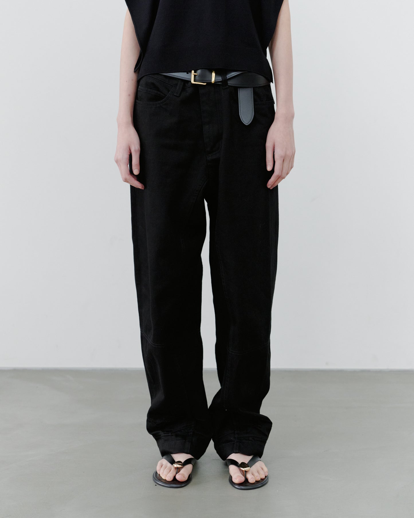 HIGH RISE LOSE DENIM/BLACK