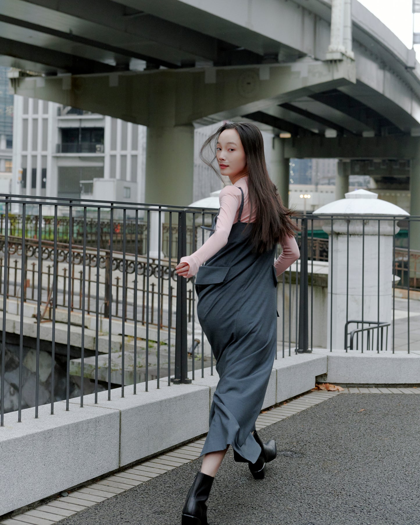 POCKET CAMI DRESS/GRAY