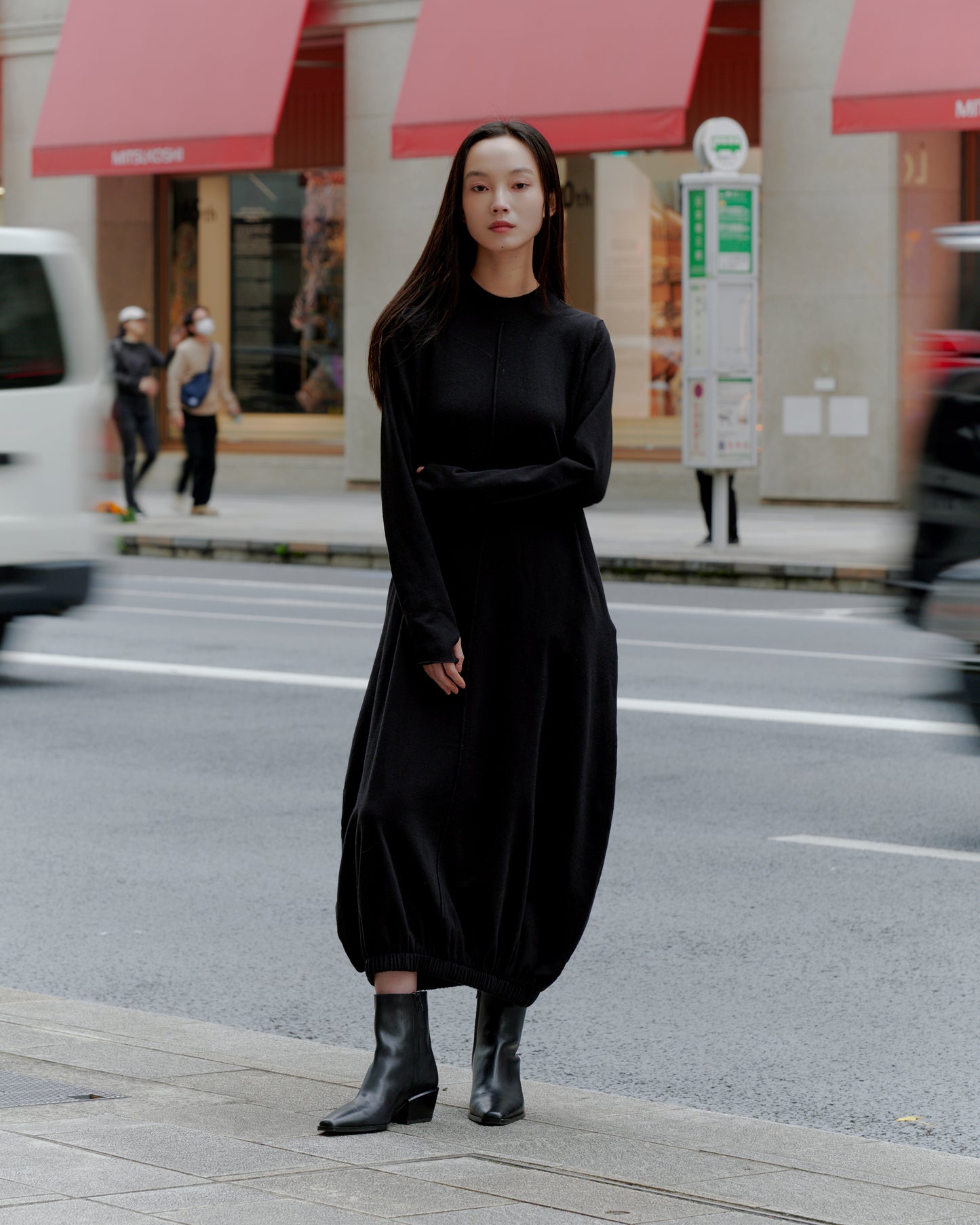 BALLOON KNIT DRESS/BLACK