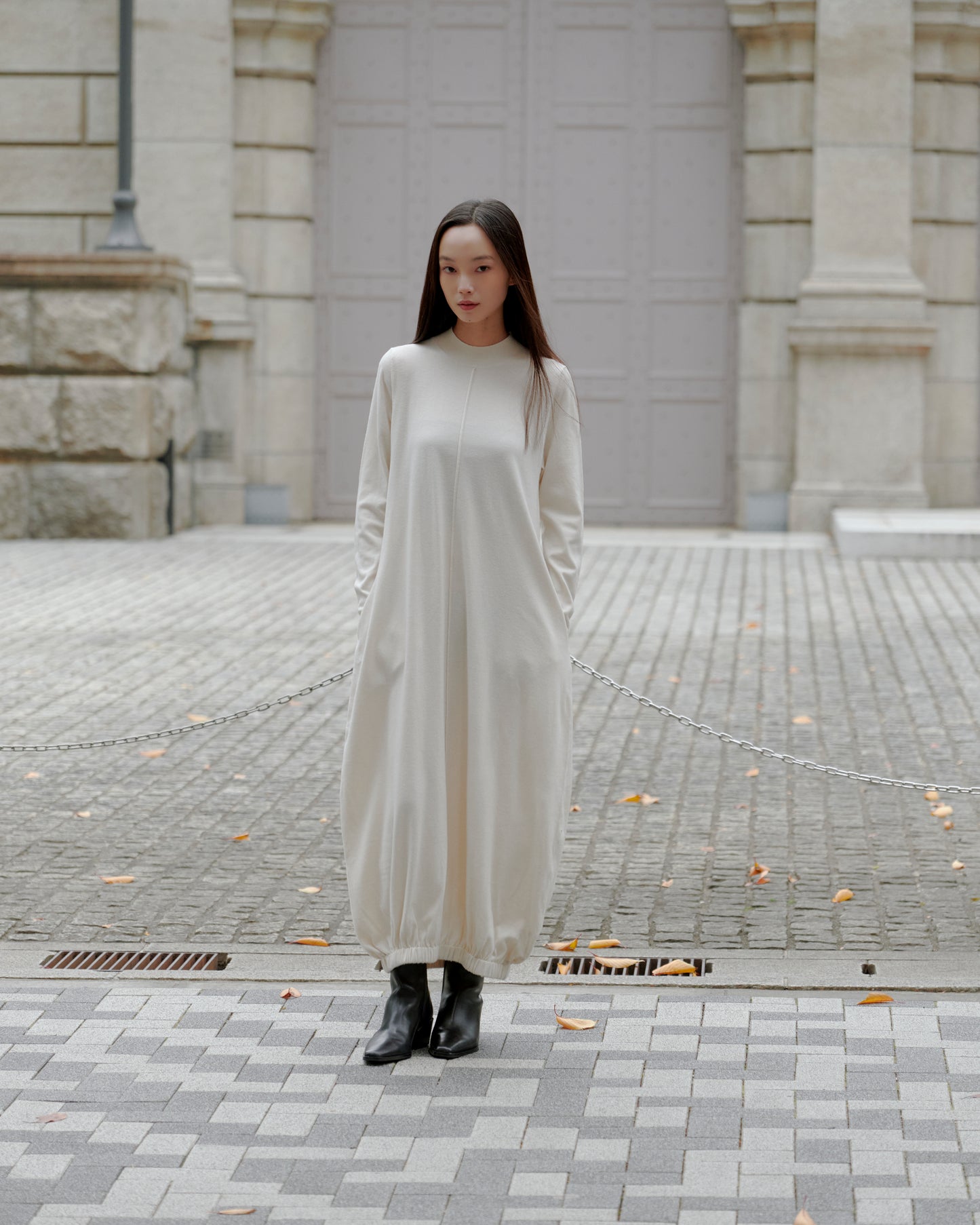 BALLOON KNIT DRESS/WHITE